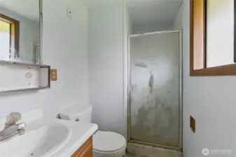 Ensuite bathroom