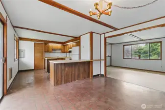 Kitchen with eat bar