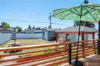 Spacious yard
