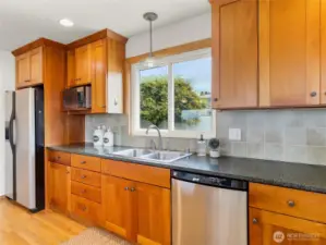 Lots of Cabinet space