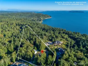 Nearly 6.5 acres of deeded land with views of Camano, Whidbey and Hat Islands as well as Mount Rainier on a clear day!