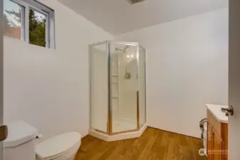 Large 3/4 bathroom in the shop.