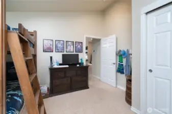 Guest Bedroom #1