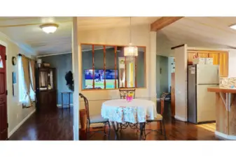 Spacious floor plan, opens up to living room. Perfect for entertaining