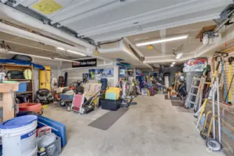 2nd BONUS GARAGE/STORAGE/WORKSHOP are under unit B. Large enough to park a small car or boat