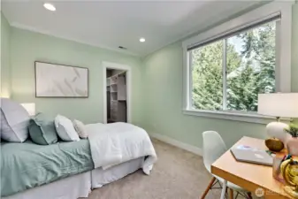 The fourth bedroom / guest space.