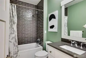 Upstairs hall full bathroom.