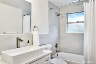 Main Bathroom