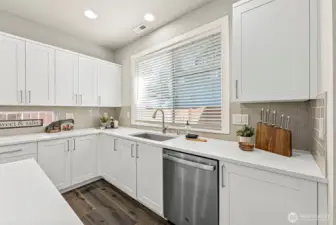 Plenty cabinet space