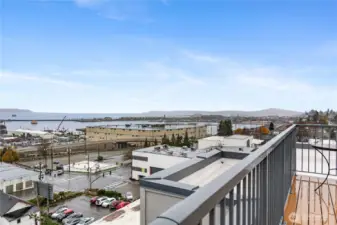 Exceptions views of the Olympic Mountains, Puget Sound, Cascade mountains from rooftop deck