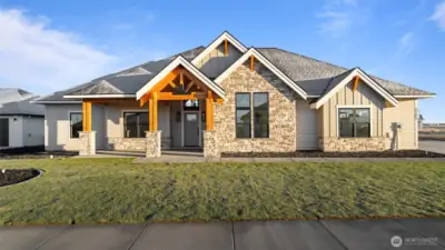 similar build  rendition