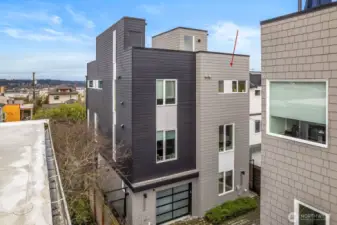 Great location on Fremont Ridge