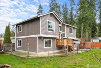 Original front door entrance showing enclosed dog run area