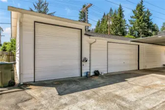 A dream garage for Auto or anything you can think of!