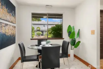 The kitchen eating area, so much space in this town home!