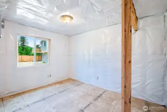 Photographs are for illustrative purposes only. Features, finishes, interior/exterior colors, landscaping and floorplan shown may vary from actual homes built.