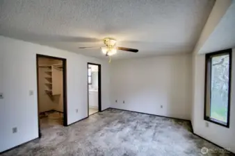 Primary with walk in closet and primary full bath.