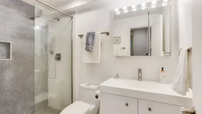 Lovely bathroom with modern tile shower