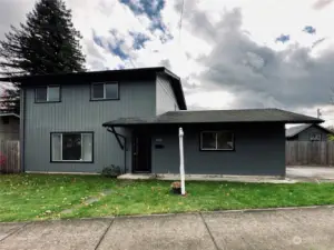 898 Mill St, Kelso WA