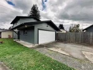 898 Mill St, Kelso WA