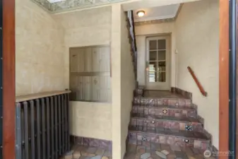 Meticulously Maintained 9 Unit Boutique Building.