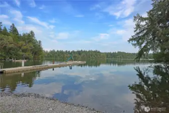 Private community lake access!