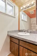 ADU 3/4 bath