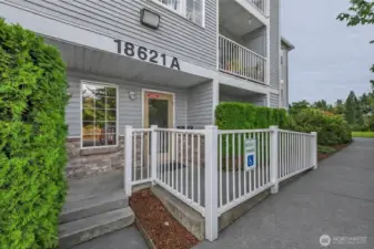 Easy access to secure entry