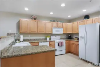 Full Kitchen