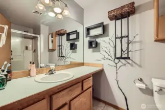 Primary bath