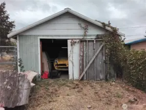 One Car Garage