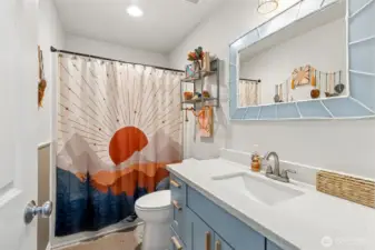 Upper level full bathroom