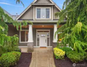 Covered front porch.