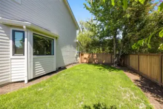 Well shaped 4200sqft lot