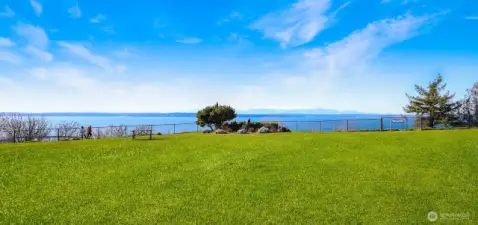 Sunset Hill Park lawn area.