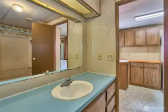Main Bathroom