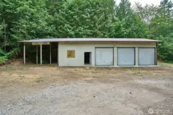 24x55 Shop and 24X30 carport