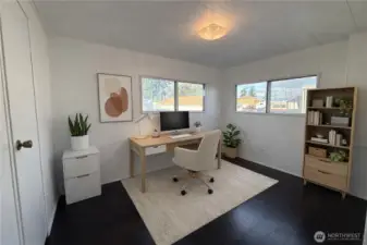 Virtually staged - 2nd bedroom, or could be home office?