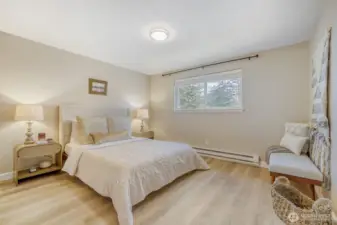 Large primary bedroom
