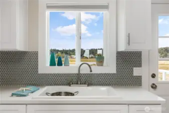 Great territorial view out the Kitchen window