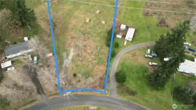 Homesite is cleared and ready! Lot lines are approximate.