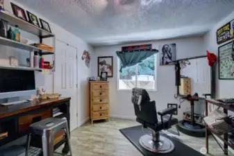 Bedroom 3 (Unit B)
