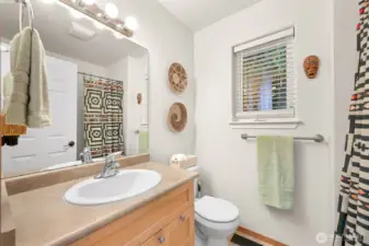 Upstairs full bath