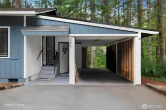 Open garage that you can drive your cart straight through to the golf course!
