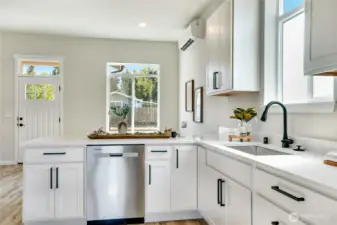 Delight your inner chef with this lovely new kitchen.