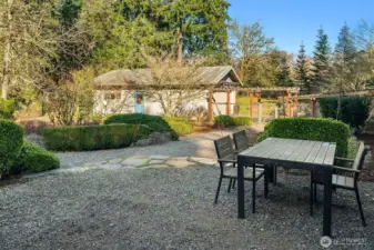 Such a sweet spot for outdoor living! In summer, the trees have leafed out and the garden is an oasis of calm and beauty. Even in February it is lovely.