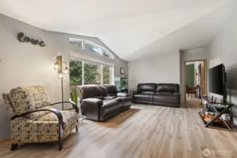 Spacious living room