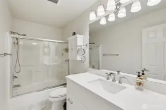 Master Bedroom Bath