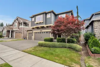 Come home to Sienna Park! Spacious. Stylish. Smart.