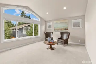 Upstairs bonus room